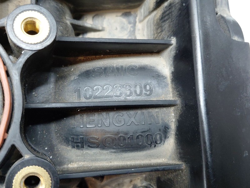 Recambio de colector admision para mg zs confort referencia OEM IAM   