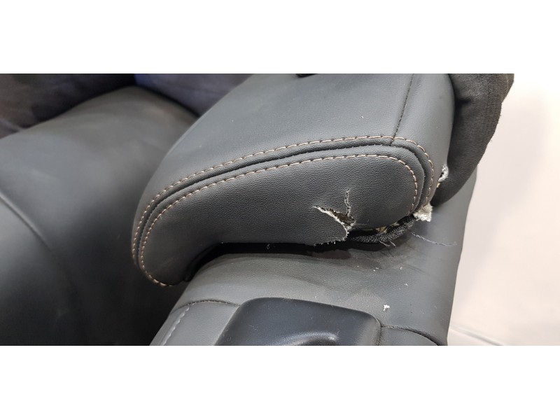 Recambio de asientos trasero izquierdo para peugeot 3008 style referencia OEM IAM 9809721580  