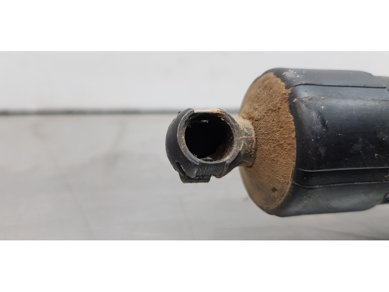 Recambio de amortiguadores maletero / porton para land rover range rover vogue referencia OEM IAM LR034398  