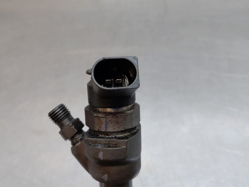 Recambio de inyector para bmw 1 (e87) 118 d referencia OEM IAM 0445110289  