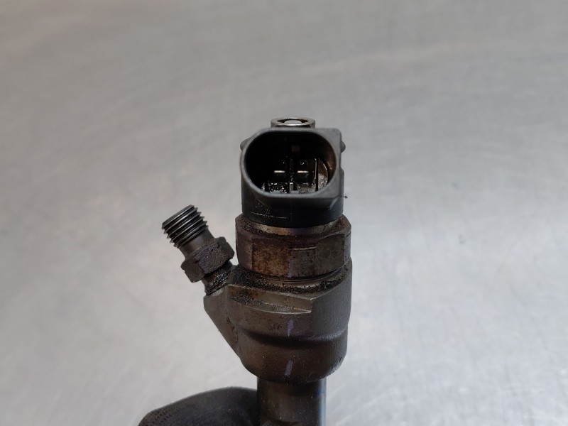 Recambio de inyector para bmw 1 (e87) 118 d referencia OEM IAM 0445110289  