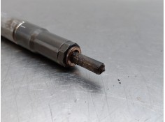 Recambio de inyector para kia sportage drive referencia OEM IAM 338002u000   2