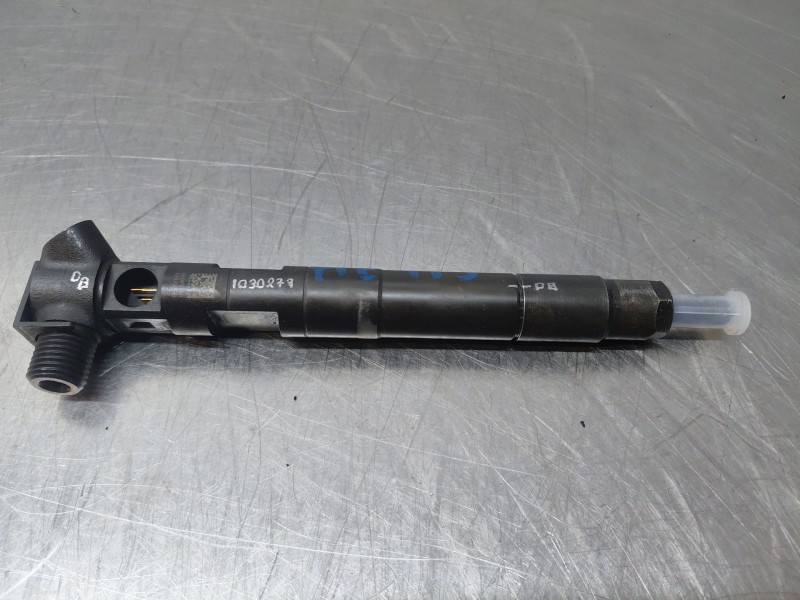 Recambio de inyector para mercedes-benz clase a (w176) design referencia OEM IAM   