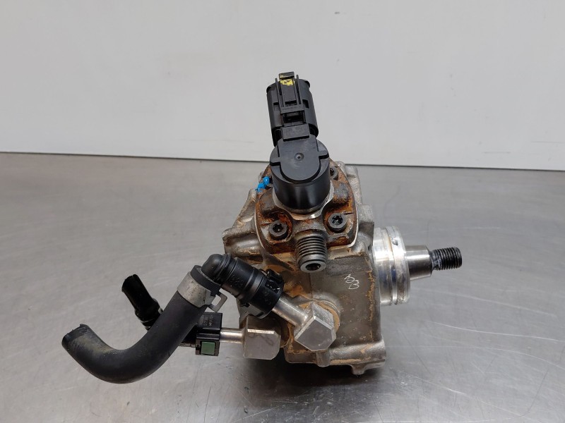 Recambio de bomba inyeccion para kia sportage drive referencia OEM IAM   