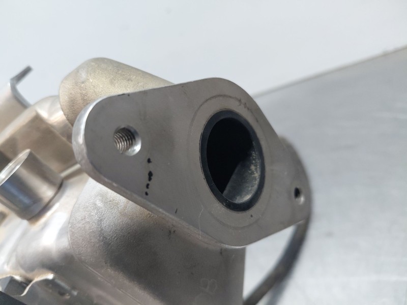 Recambio de enfriador egr para bmw serie 4 gran coupe (f36) x drive referencia OEM IAM 11717822350 11717810871 