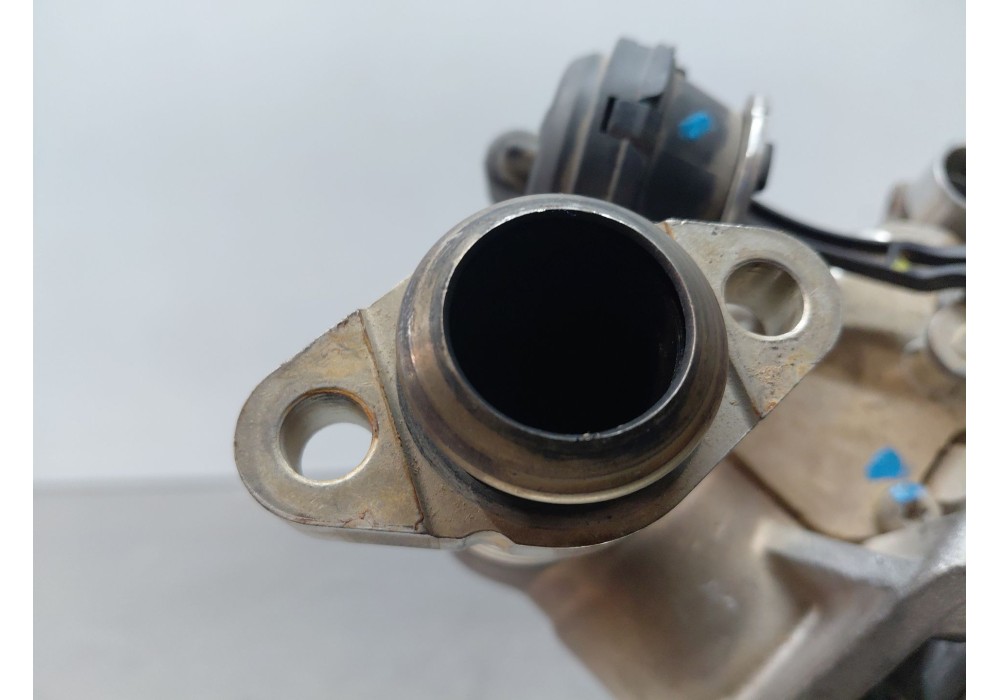 Recambio de enfriador egr para bmw serie 4 gran coupe (f36) x drive referencia OEM IAM 11717822350 11717810871 