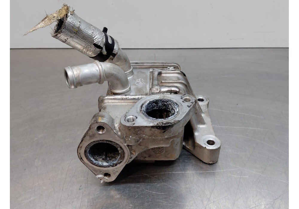 Recambio de enfriador egr para kia sportage drive referencia OEM IAM   