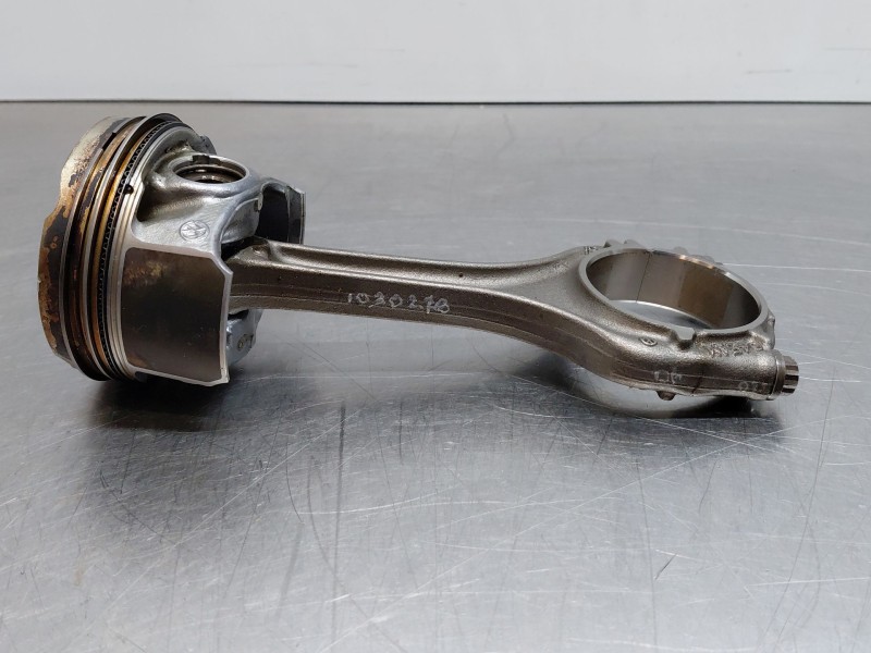 Recambio de biela para volkswagen golf viii lim. (cd1) bluemotion referencia OEM IAM   