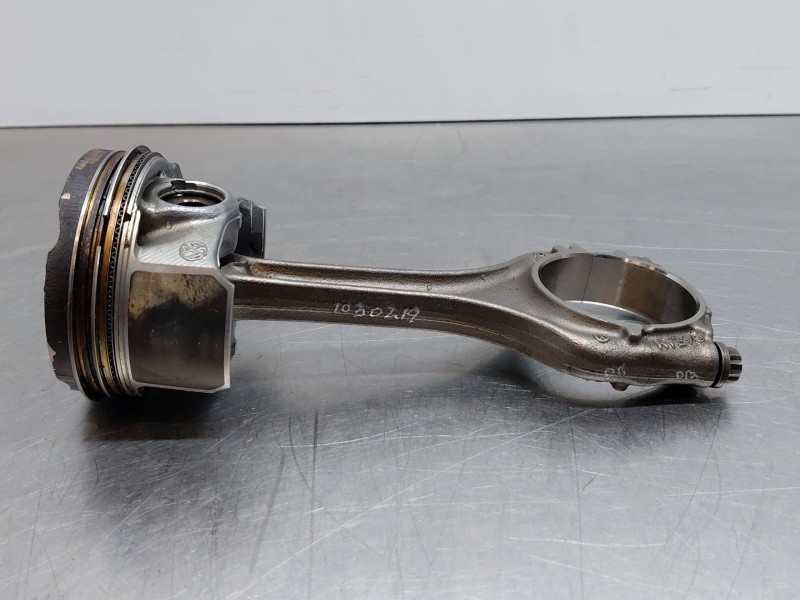 Recambio de biela para volkswagen golf viii lim. (cd1) bluemotion referencia OEM IAM   