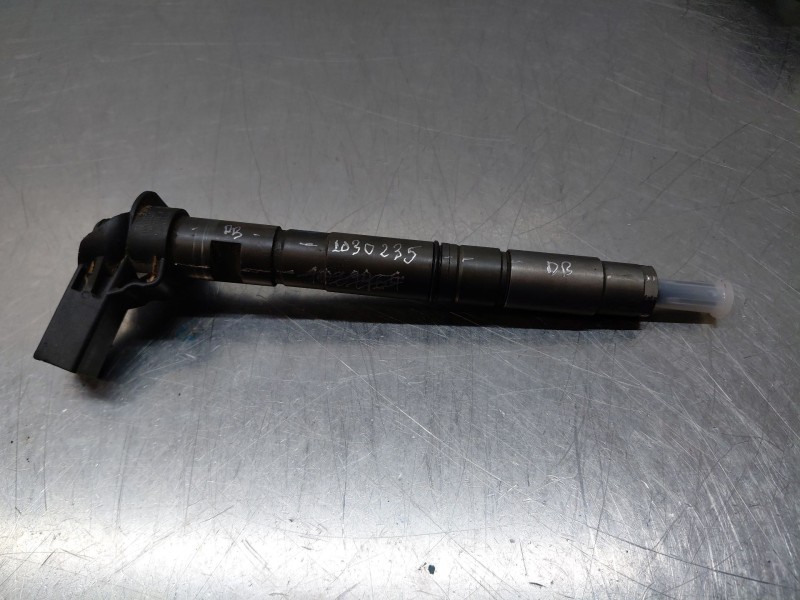 Recambio de inyector para volkswagen scirocco (137) 2.0 tdi (103kw) bluemotion referencia OEM IAM 03L130277 0445116030 