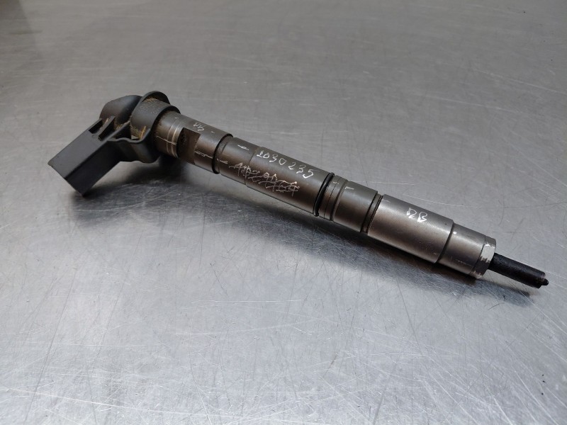Recambio de inyector para volkswagen scirocco (137) 2.0 tdi (103kw) bluemotion referencia OEM IAM 03L130277 0445116030 