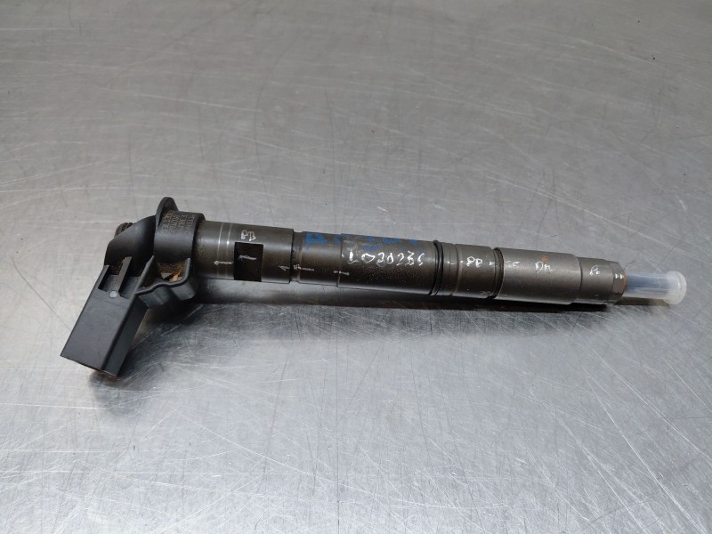 Recambio de inyector para volkswagen scirocco (137) 2.0 tdi (103kw) bluemotion referencia OEM IAM 03L130277 0445116030 