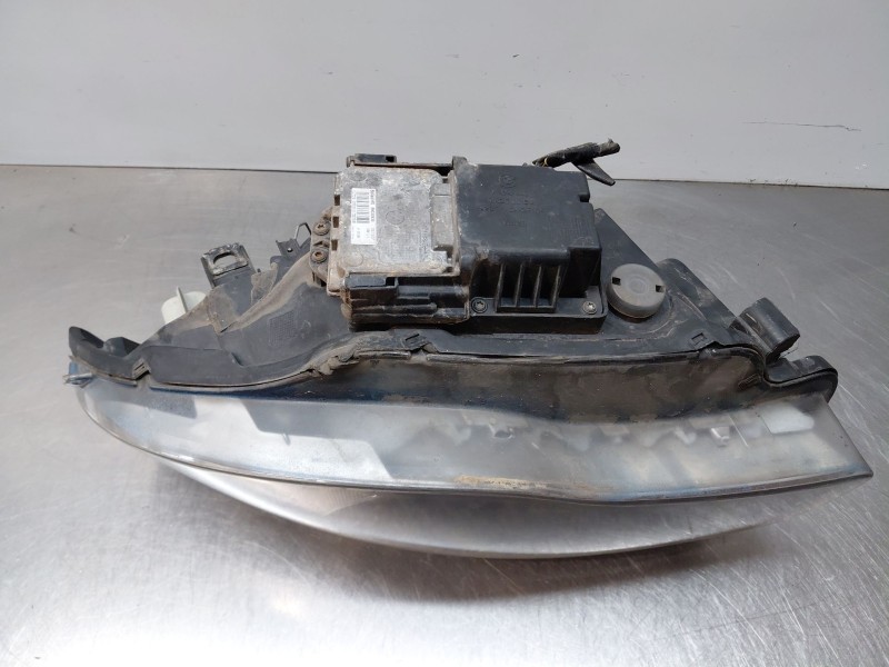 Recambio de faro izquierdo para bmw 1 (e87) 118 d referencia OEM IAM 63117181289 6311695260403 