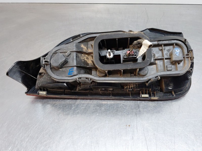 Recambio de piloto trasero derecho para volkswagen up! (122) high referencia OEM IAM 1S0945096G  
