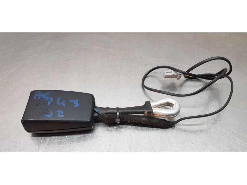 Recambio de pretensor airbag izquierdo para fiat doblo ii cargo (263) furgón base referencia OEM IAM 735511973   Recambio de pretensor airbag izquierdo para fiat doblo ii cargo (263) furgón base referencia OEM IAM 735511973