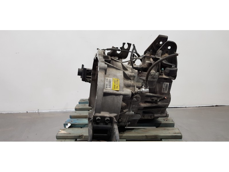 Recambio de caja cambios para kia carnival 2.9 crdi vgt concept referencia OEM IAM 4300038050  