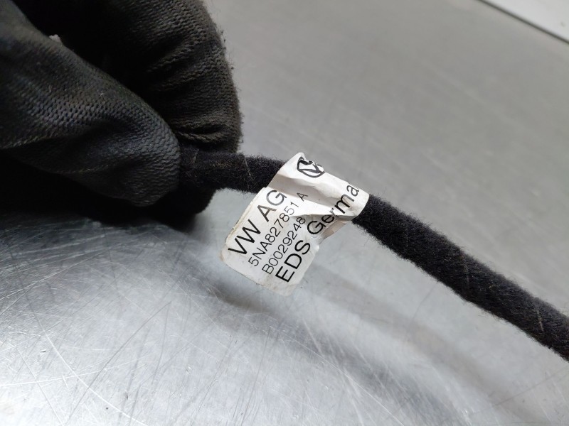 Recambio de amortiguador porton trasero izquierdo para volkswagen tiguan (ad1, ax1) 1.4 tsi 4motion referencia OEM IAM 5NA827851