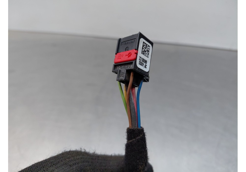 Recambio de amortiguador porton trasero izquierdo para volkswagen tiguan (ad1, ax1) 1.4 tsi 4motion referencia OEM IAM 5NA827851