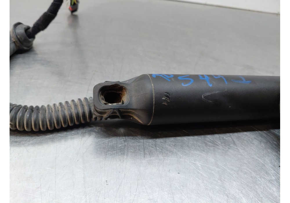 Recambio de amortiguador porton trasero izquierdo para volkswagen tiguan (ad1, ax1) 1.4 tsi 4motion referencia OEM IAM 5NA827851