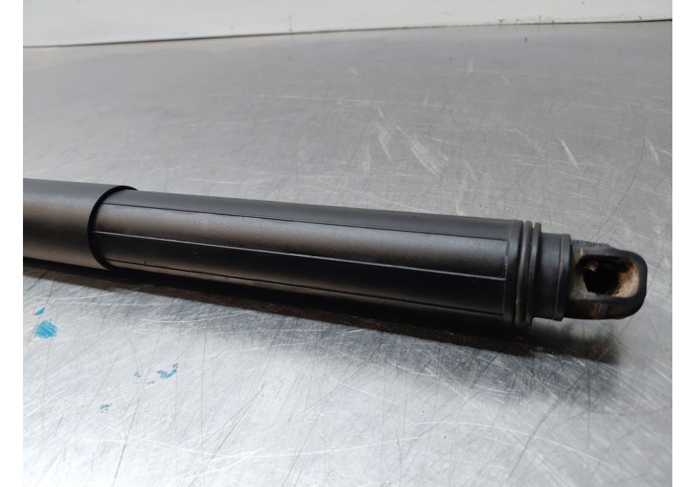 Recambio de amortiguador porton trasero izquierdo para volkswagen tiguan (ad1, ax1) 1.4 tsi 4motion referencia OEM IAM 5NA827851