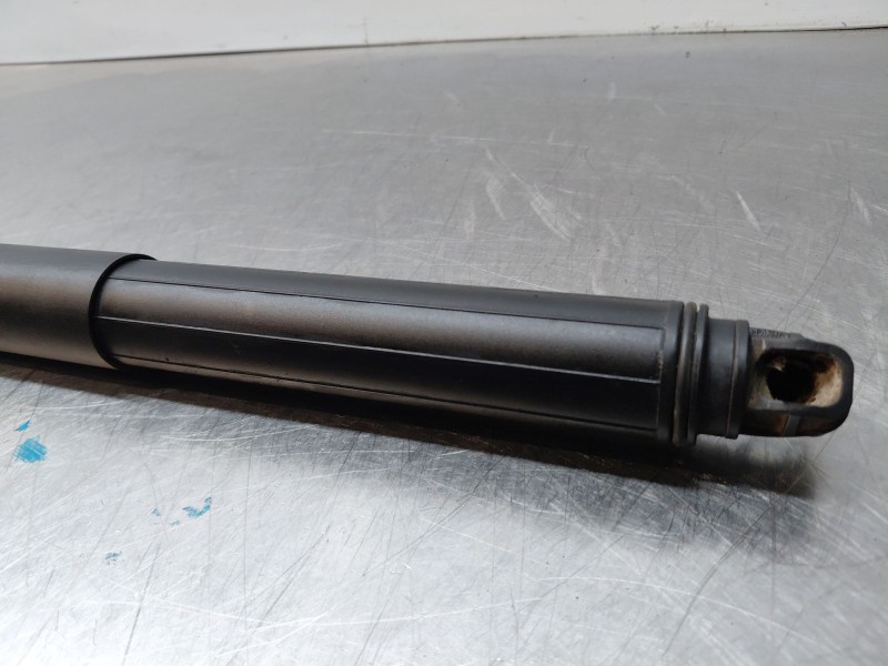 Recambio de amortiguador porton trasero izquierdo para volkswagen tiguan (ad1, ax1) 1.4 tsi 4motion referencia OEM IAM 5NA827851