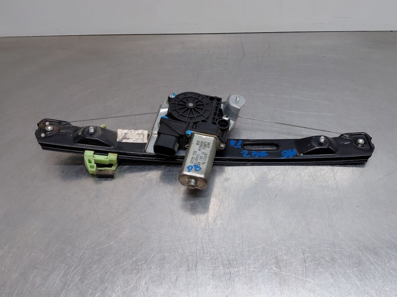 Recambio de elevalunas trasero derecho para bmw 1 (e87) 118 d referencia OEM IAM 51357138468  