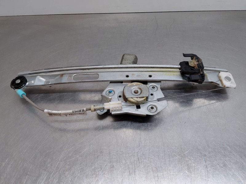 Recambio de elevalunas trasero izquierdo para bmw 1 (e87) 118 d referencia OEM IAM 51357138467  