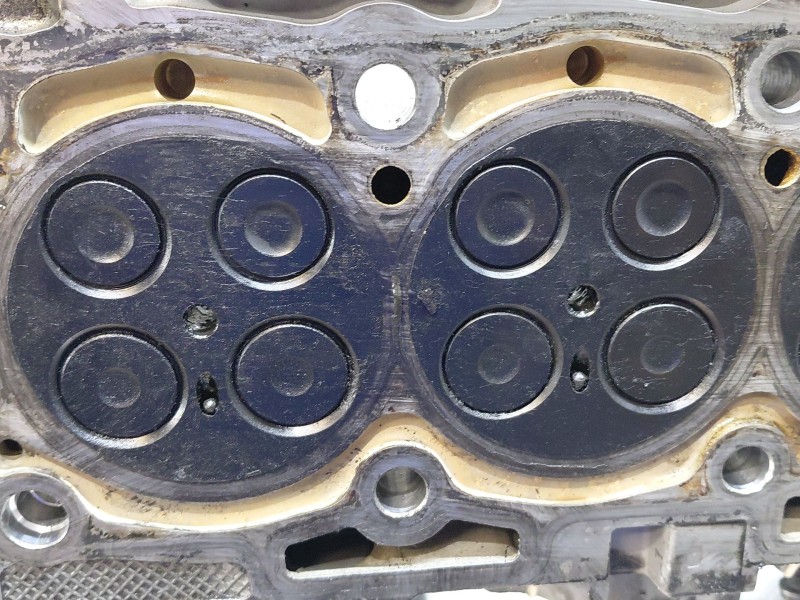 Recambio de culata para citroën c4 grand picasso exclusive referencia OEM IAM 1609073180  