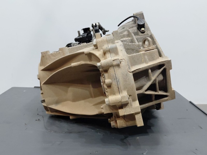 Recambio de caja cambios para hyundai ix35 (lm, el, elh) 1.7 crdi referencia OEM IAM 4300032506  