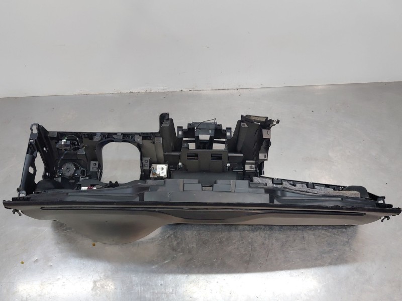 Recambio de salpicadero para mercedes-benz clase gla (w156) 200 d referencia OEM IAM   