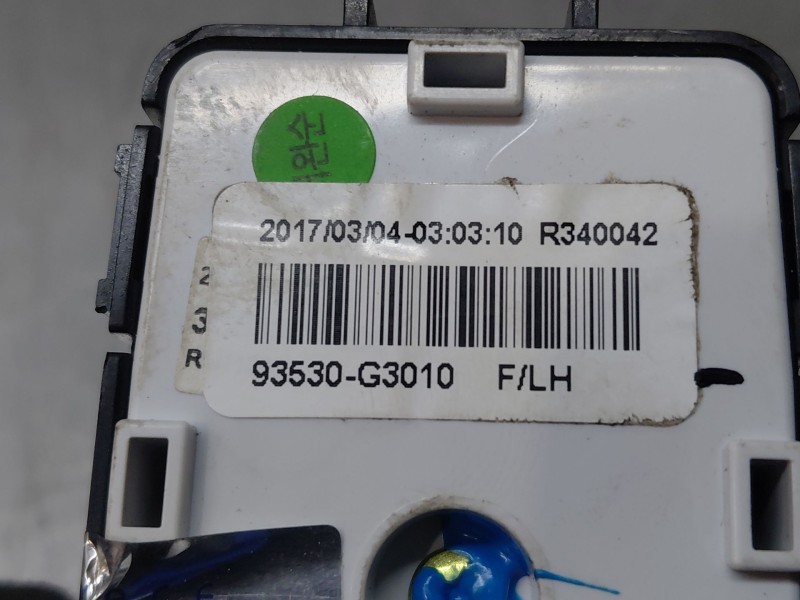 Recambio de mando elevalunas delantero izquierdo para hyundai i30 (pd) essence referencia OEM IAM   