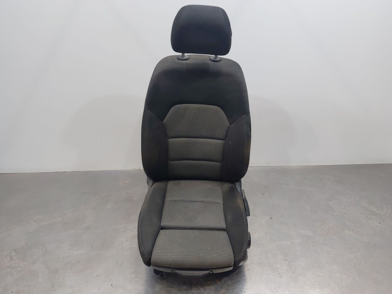 Recambio de asiento delantero izquierdo para mercedes-benz clase gla (w156) 200 d referencia OEM IAM A0999101500  