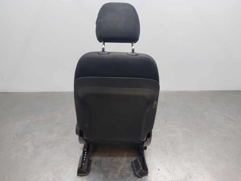 Recambio de asiento delantero izquierdo para mercedes-benz clase gla (w156) 200 d referencia OEM IAM A0999101500  