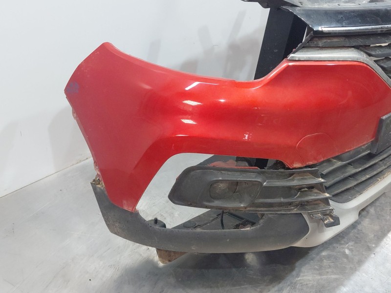 Recambio de paragolpes delantero para renault captur techno referencia OEM IAM   
