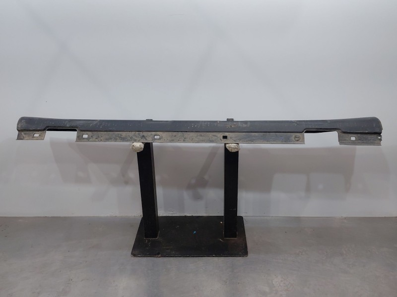 Recambio de faldon lateral para mercedes-benz clase gla (w156) 200 d referencia OEM IAM A1566980954  