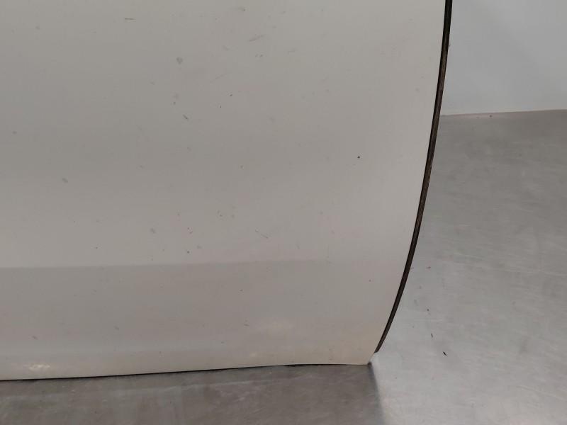 Recambio de puerta delantera derecha para citroën c4 grand picasso exclusive referencia OEM IAM 9803033180  