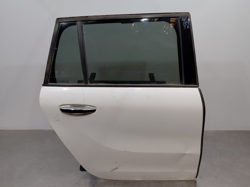 Recambio de puerta trasera derecha para citroën c4 grand picasso exclusive referencia OEM IAM 9803033680  