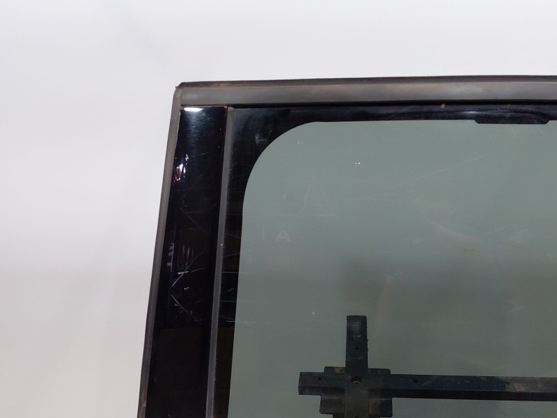 Recambio de puerta trasera izquierda para citroën c4 grand picasso exclusive referencia OEM IAM 9803033780  