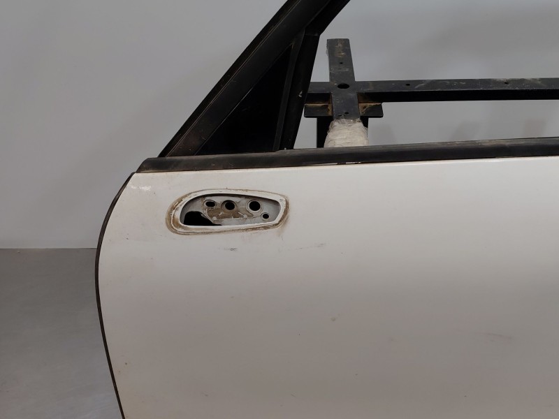Recambio de puerta delantera izquierda para citroën c4 grand picasso exclusive referencia OEM IAM 9803033380  
