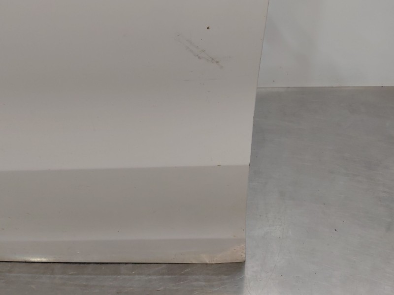 Recambio de puerta delantera izquierda para citroën c4 grand picasso exclusive referencia OEM IAM 9803033380  
