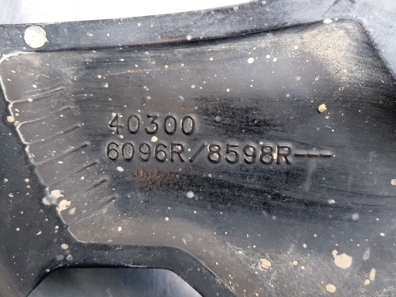 Recambio de llanta para renault captur techno referencia OEM IAM 403006096R 403008598R 