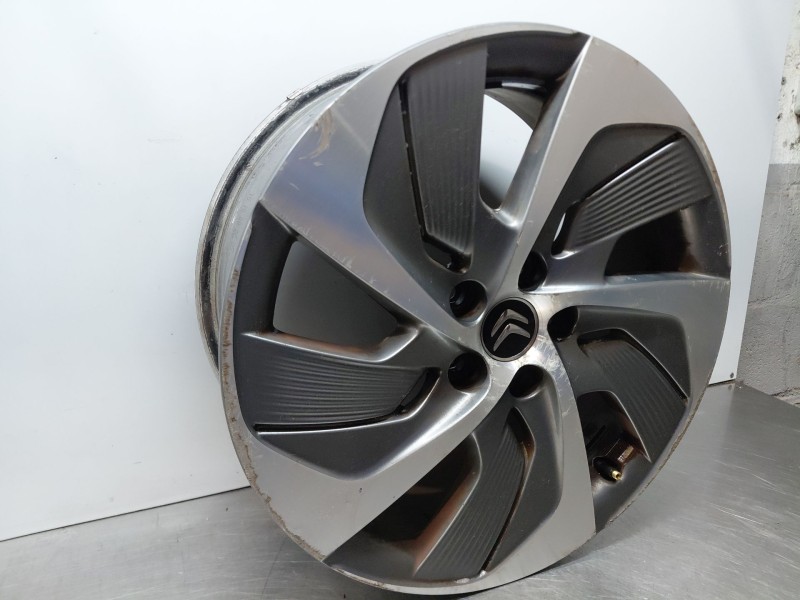 Recambio de llanta para citroën c4 grand picasso exclusive referencia OEM IAM 96770905ZV 9677090577 