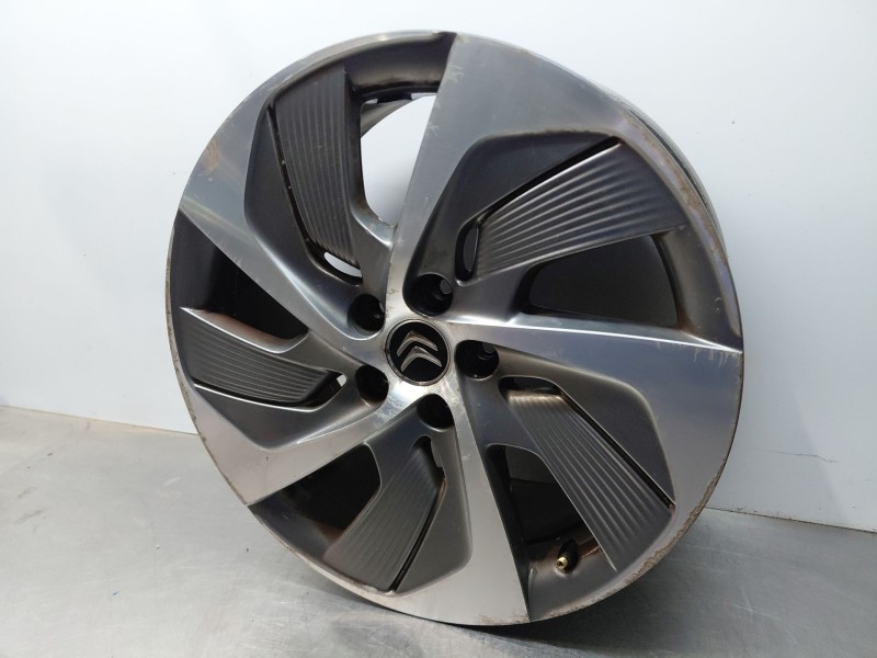 Recambio de llanta para citroën c4 grand picasso exclusive referencia OEM IAM 96770905ZV 9677090577 