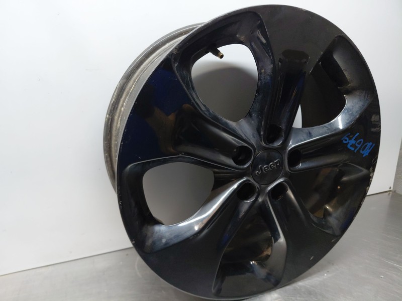 Recambio de llanta para jeep compass ii multiair referencia OEM IAM 5VC27DX8AA  