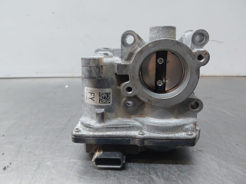 Recambio de caja mariposa para renault captur techno referencia OEM IAM 161206038R  
