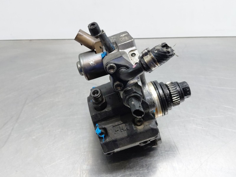 Recambio de bomba inyeccion para mercedes-benz clase a (w176) design referencia OEM IAM A6510701801  