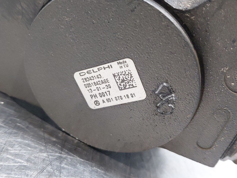 Recambio de bomba inyeccion para mercedes-benz clase a (w176) design referencia OEM IAM A6510701801  