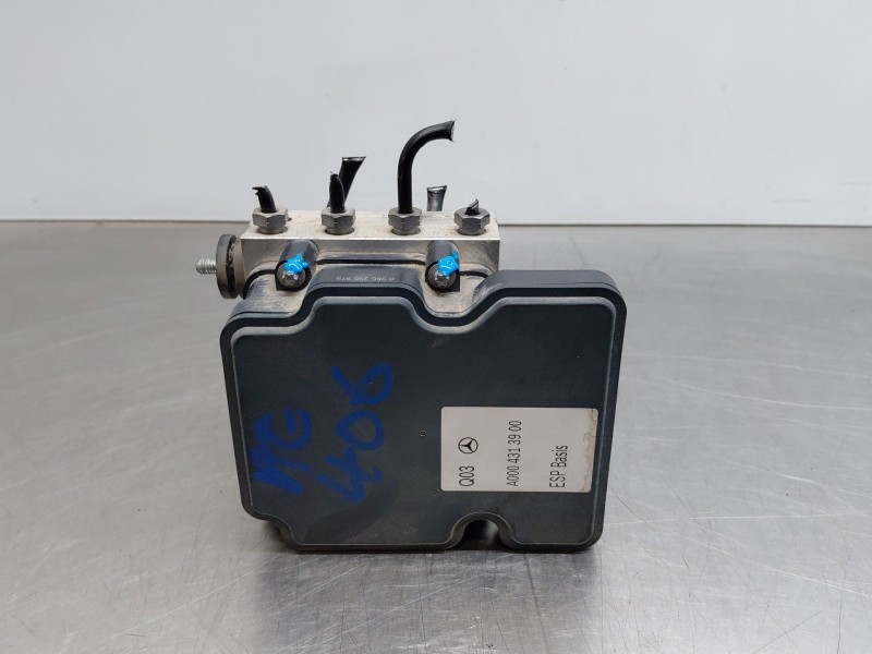 Recambio de abs para mercedes-benz clase gla (w156) 200 d referencia OEM IAM A0004314000 A0004313900 