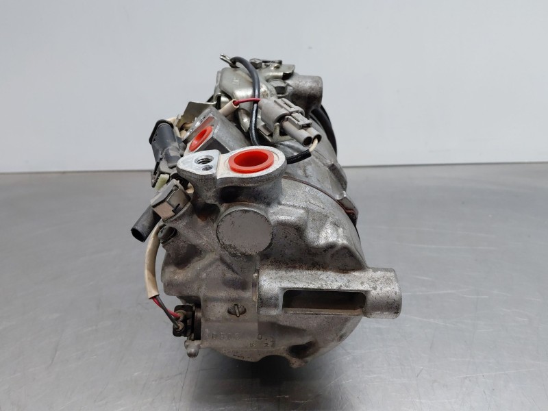Recambio de compresor aire acondicionado para mercedes-benz clase gla (w156) 200 d referencia OEM IAM A0008303502  