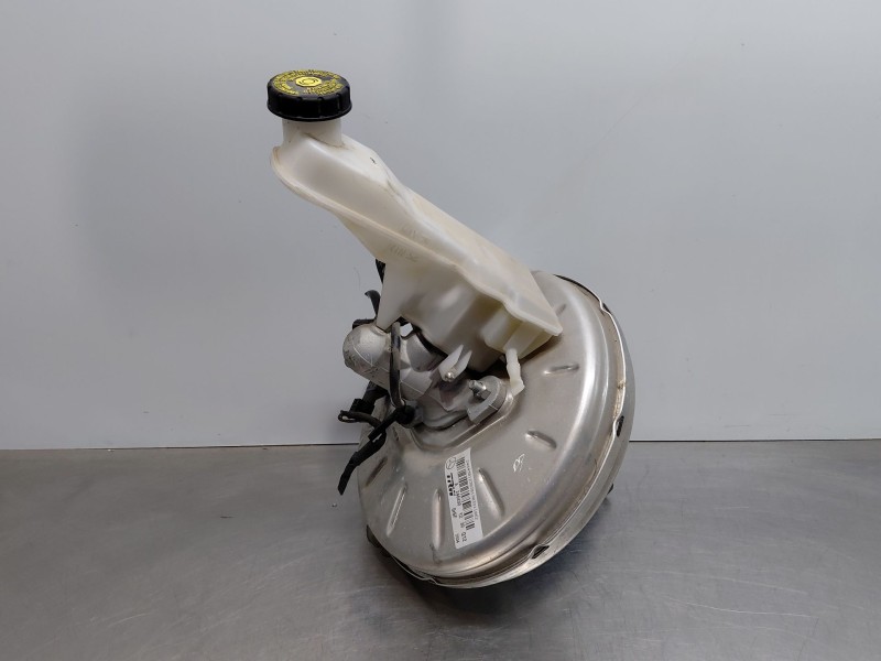 Recambio de servofreno para mercedes-benz clase gla (w156) 200 d referencia OEM IAM A2464301230  